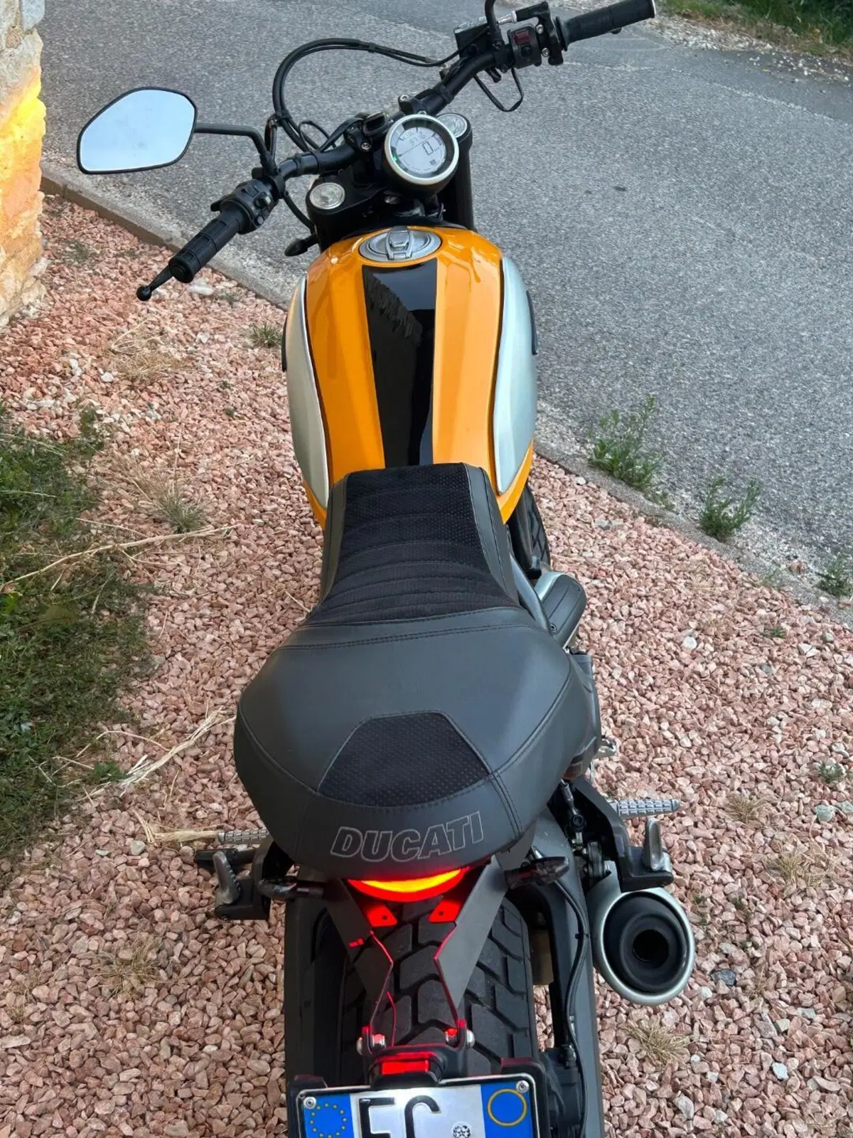 Ducati Scrambler 800 Classic (2015 - 16) (4)