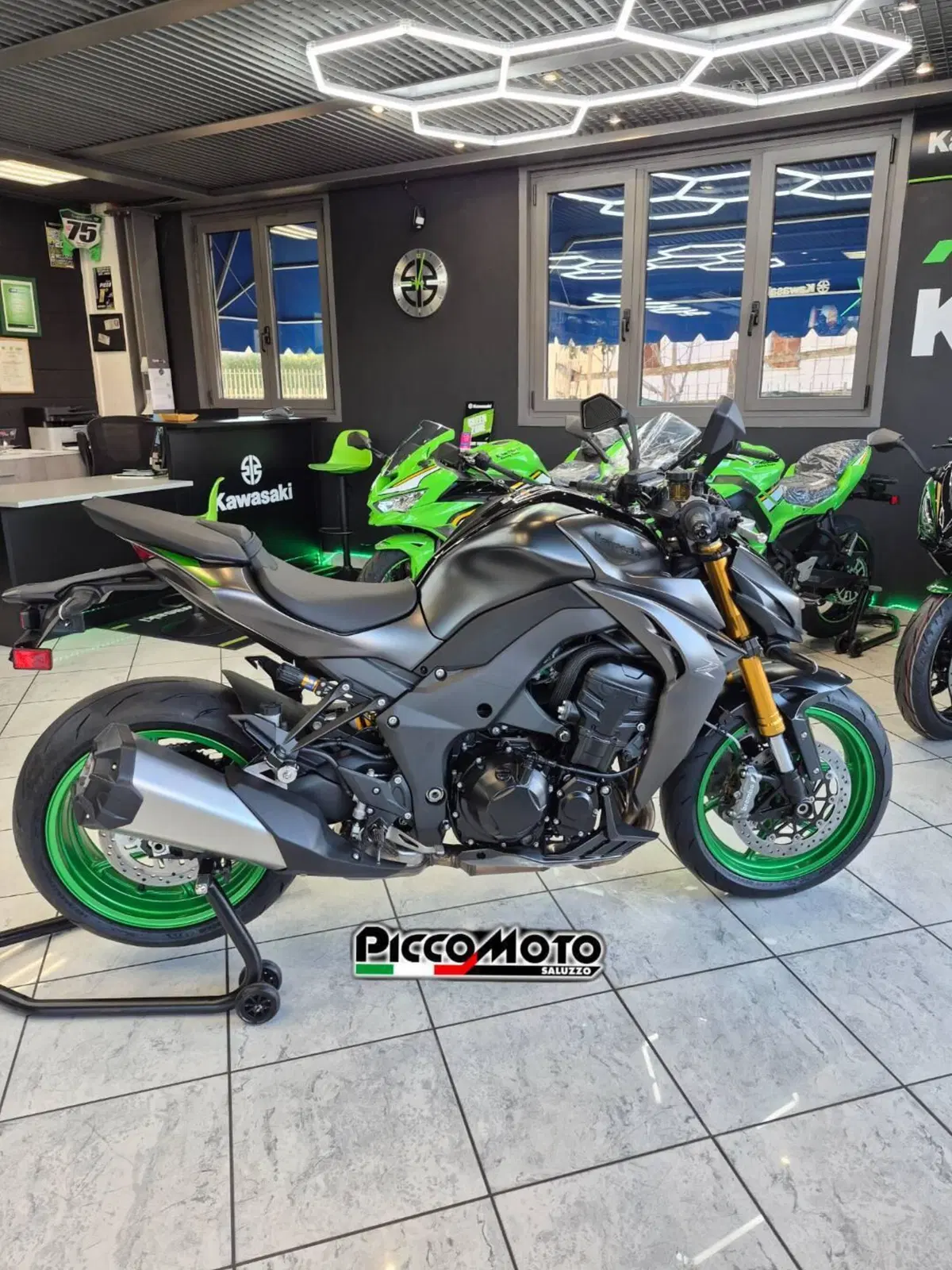 Kawasaki Z 1100 SE (2026) (4)