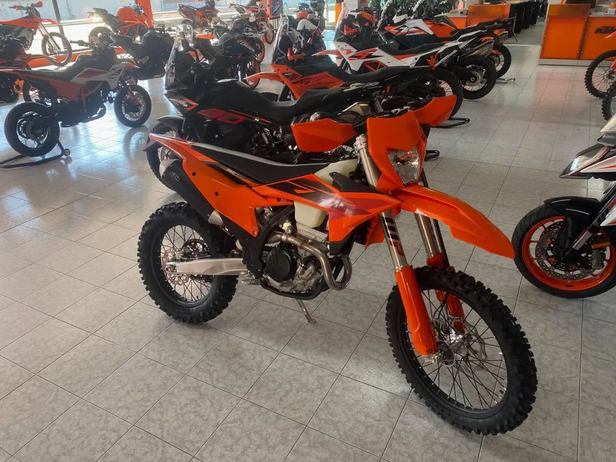 KTM 350 EXC-F (2027) (2)