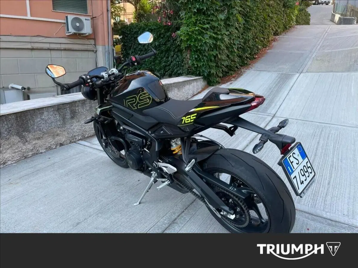 Triumph Street Triple 765 RS (2023 - 26) (5)