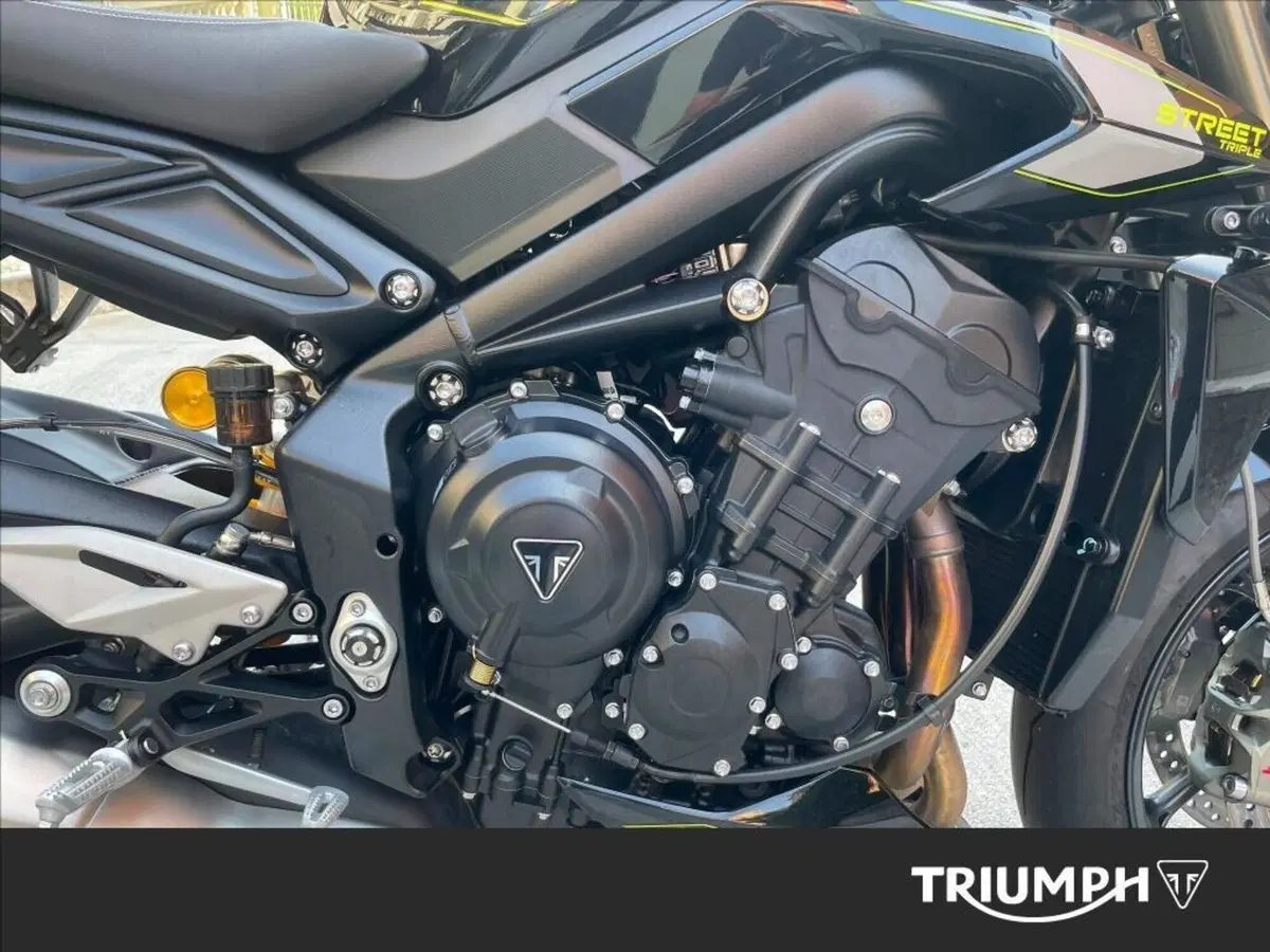 Triumph Street Triple 765 RS (2023 - 26) (9)