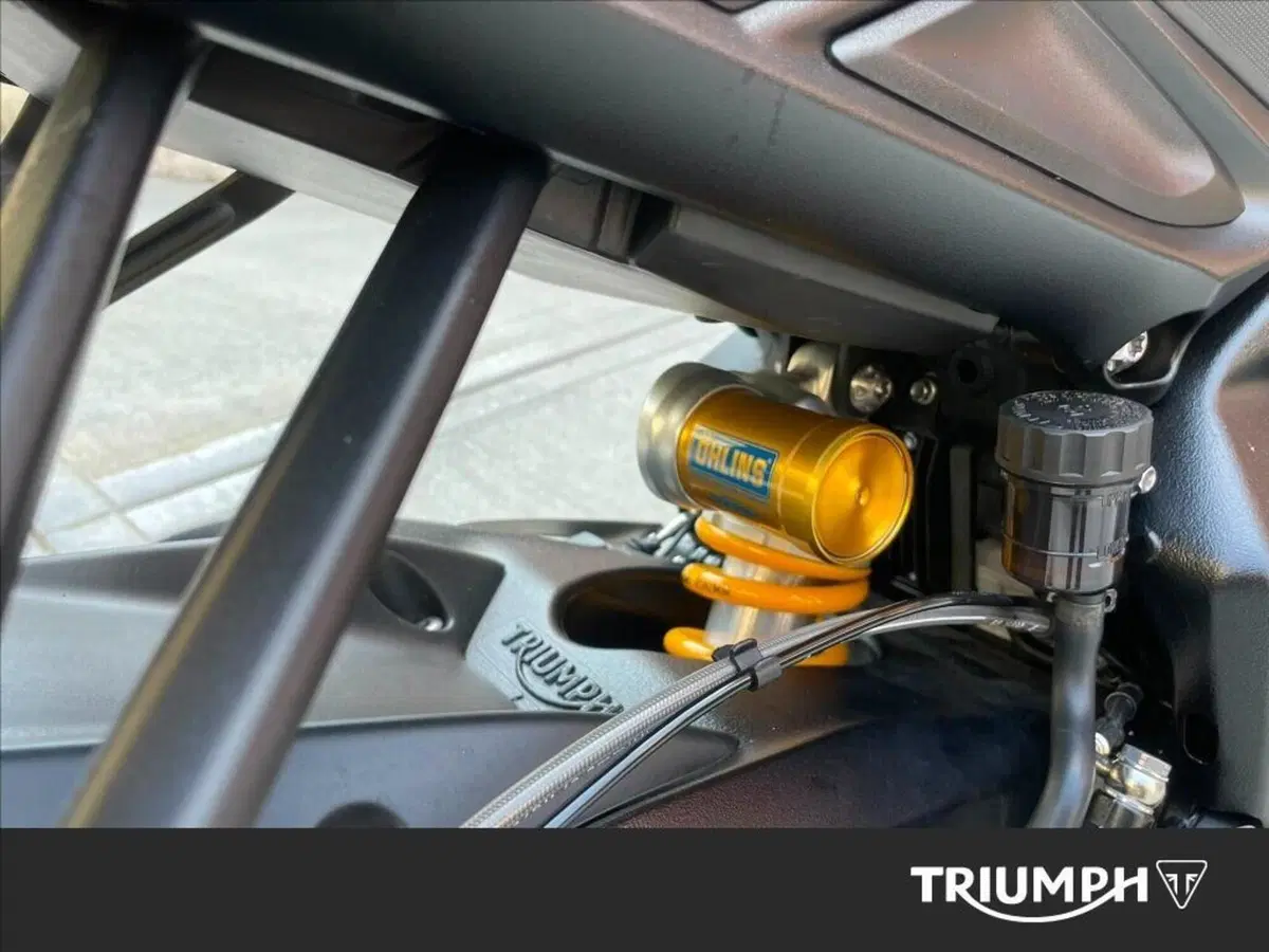Triumph Street Triple 765 RS (2023 - 26) (8)