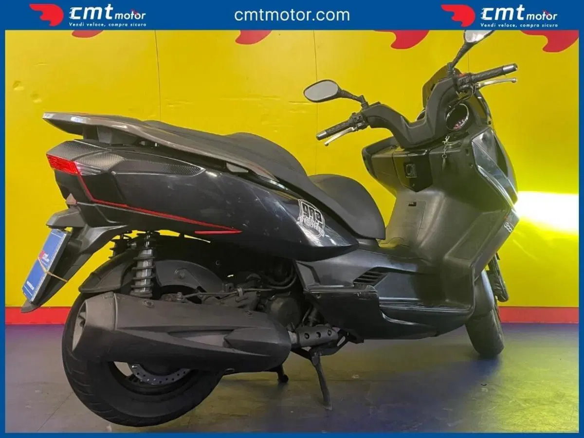 Kymco Downtown 300i ABS (2009 - 17) (4)
