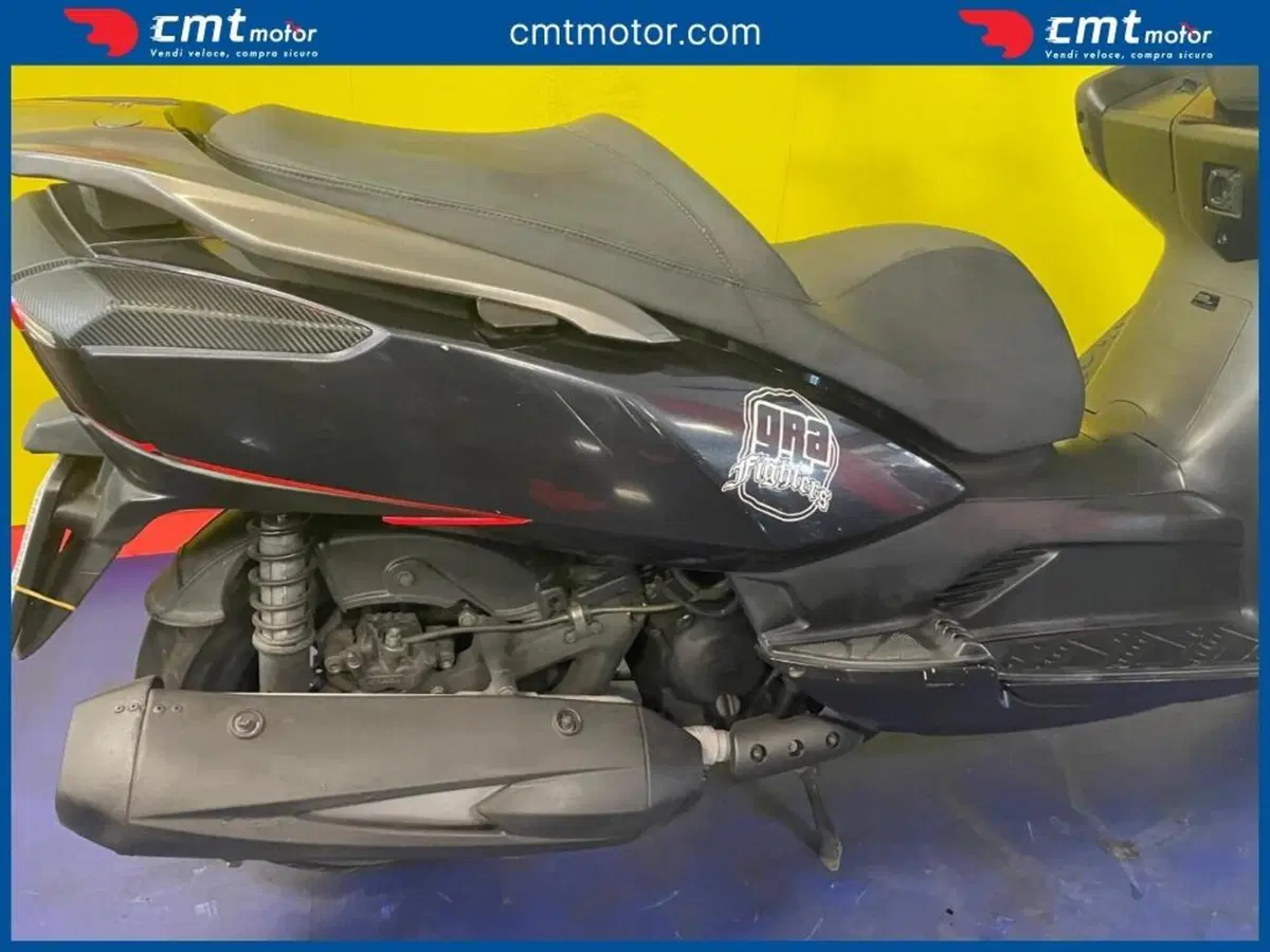 Kymco Downtown 300i ABS (2009 - 17) (8)