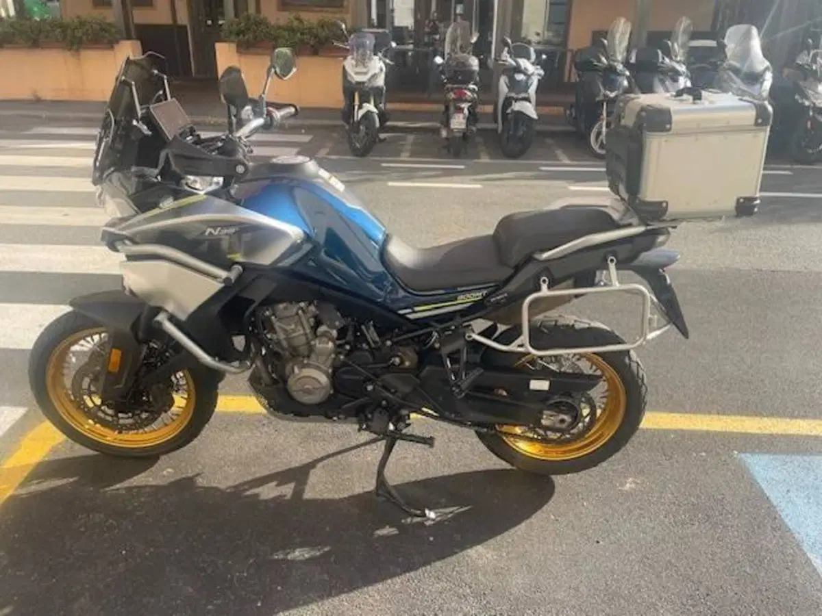 CFMOTO 800MT Touring (2022 - 26) (4)