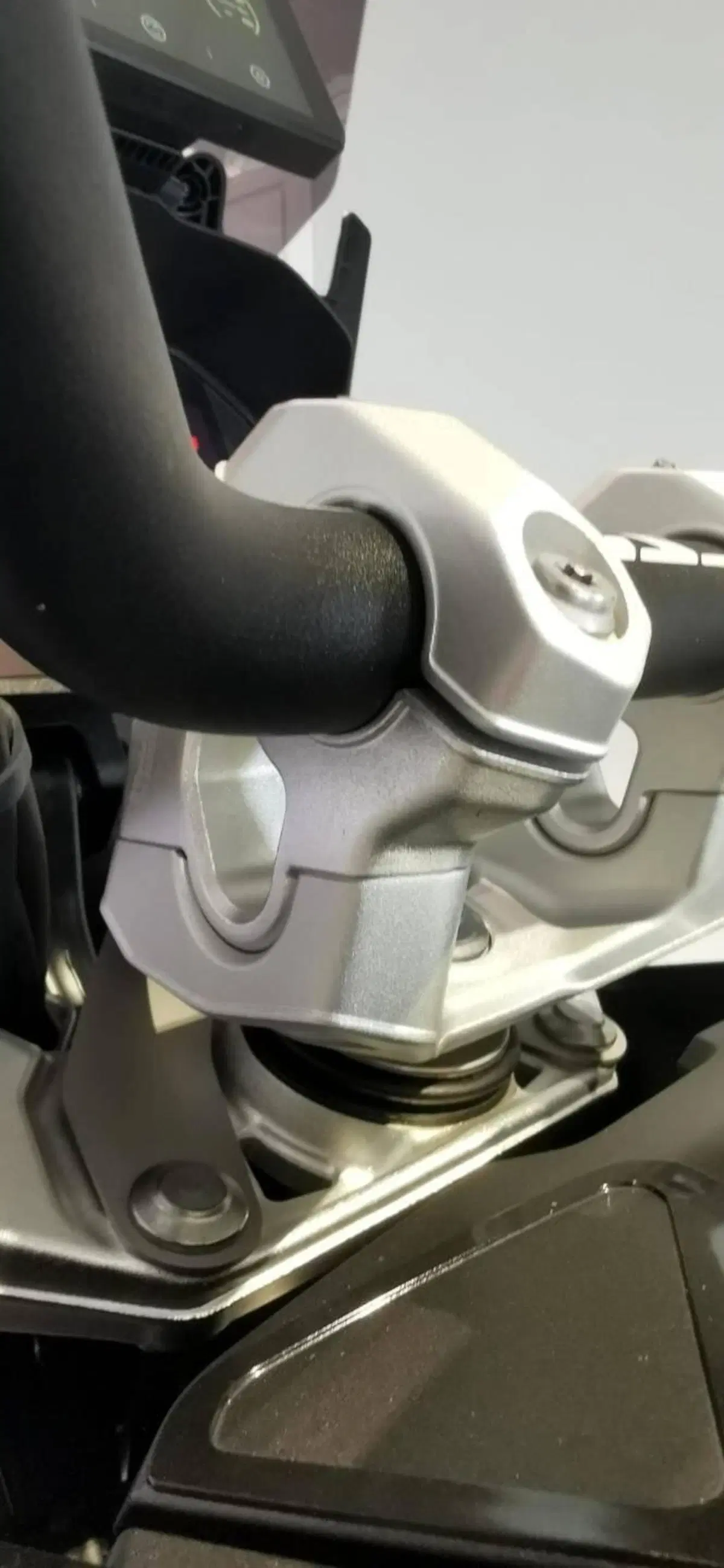Bmw R 1300 GS Triple Black (2023 - 26) (4)