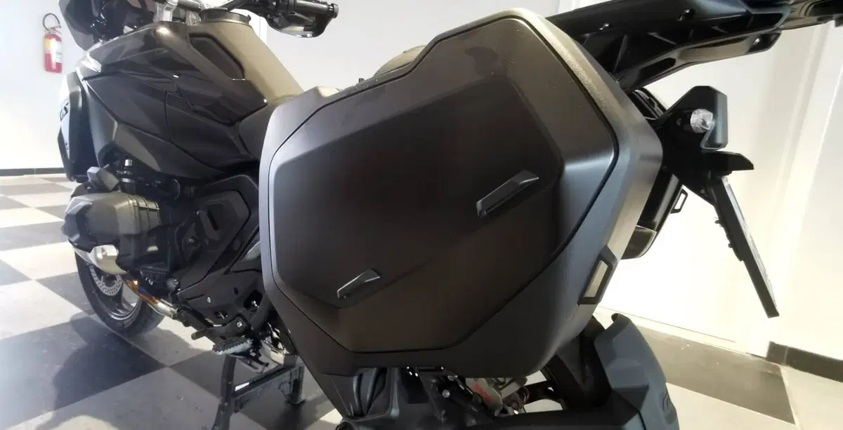 Bmw R 1300 GS Triple Black (2023 - 26) (12)