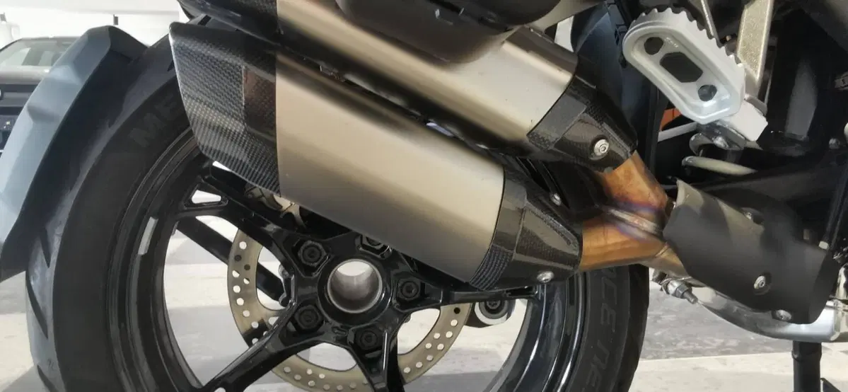 Bmw R 1300 GS Triple Black (2023 - 26) (2)