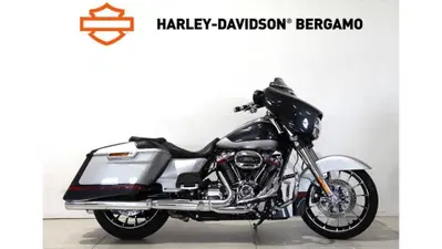 Harley-Davidson 117 Street Glide (2018 - 20) - FLHXSE usata