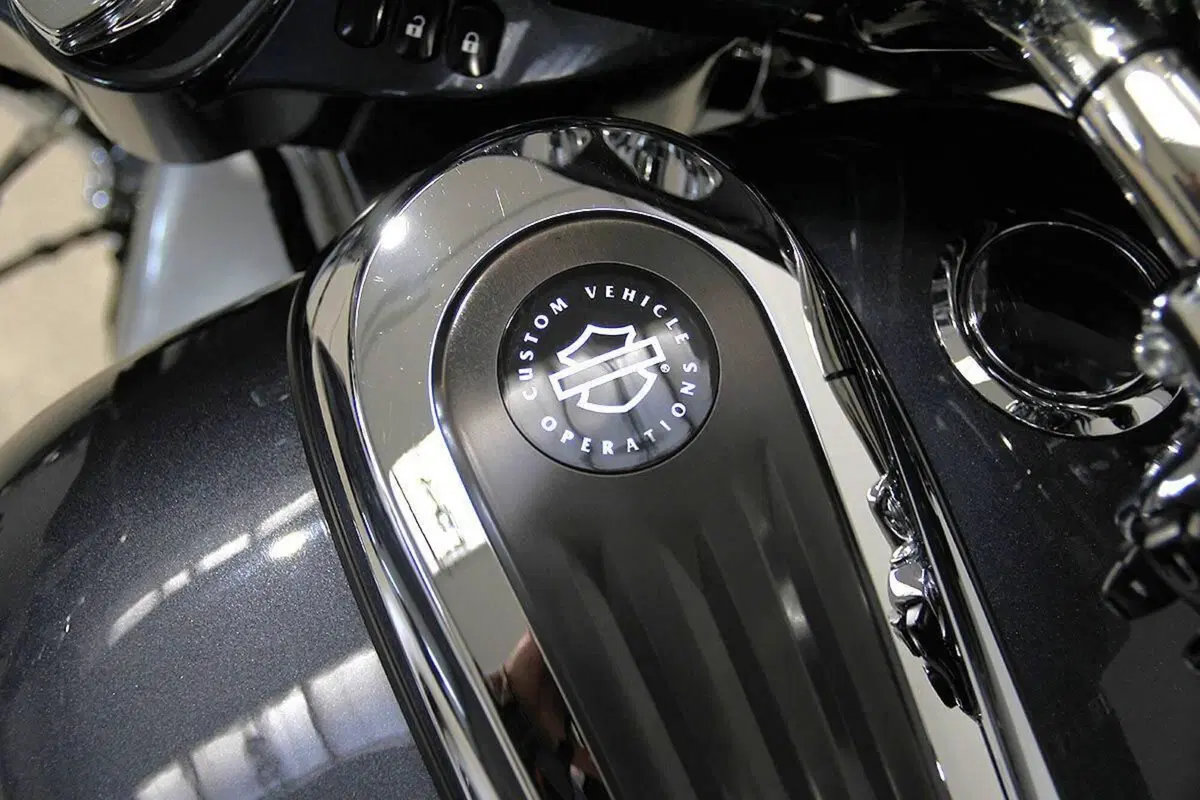 Harley-Davidson 117 Street Glide (2018 - 20) - FLHXSE (15)