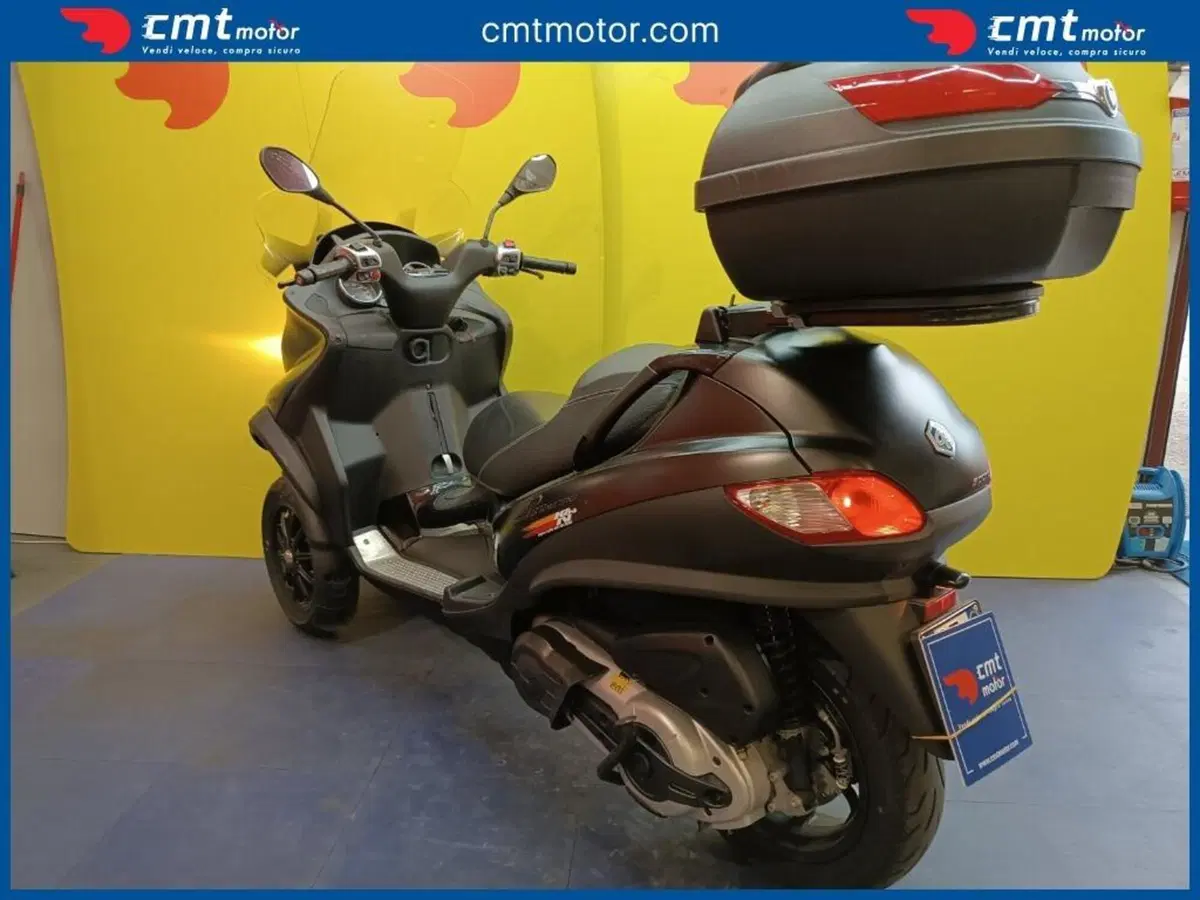 Piaggio MP3 500 i.e. Sport (2011 - 13) (8)