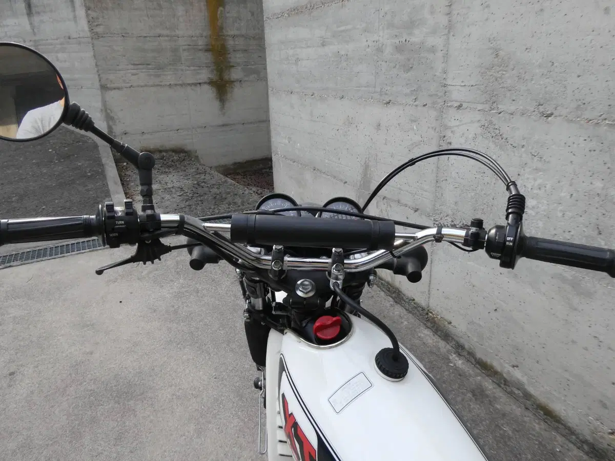 Yamaha XT 500 (6)