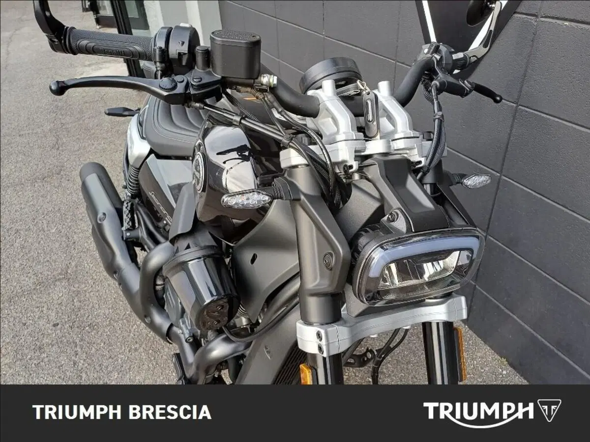 Benelli Leoncino 400 Bobber (2026) (7)