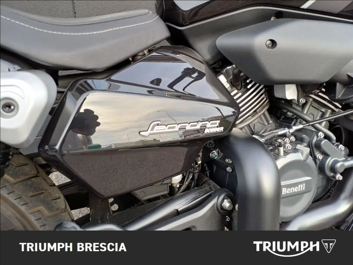 Benelli Leoncino 400 Bobber (2026) (4)