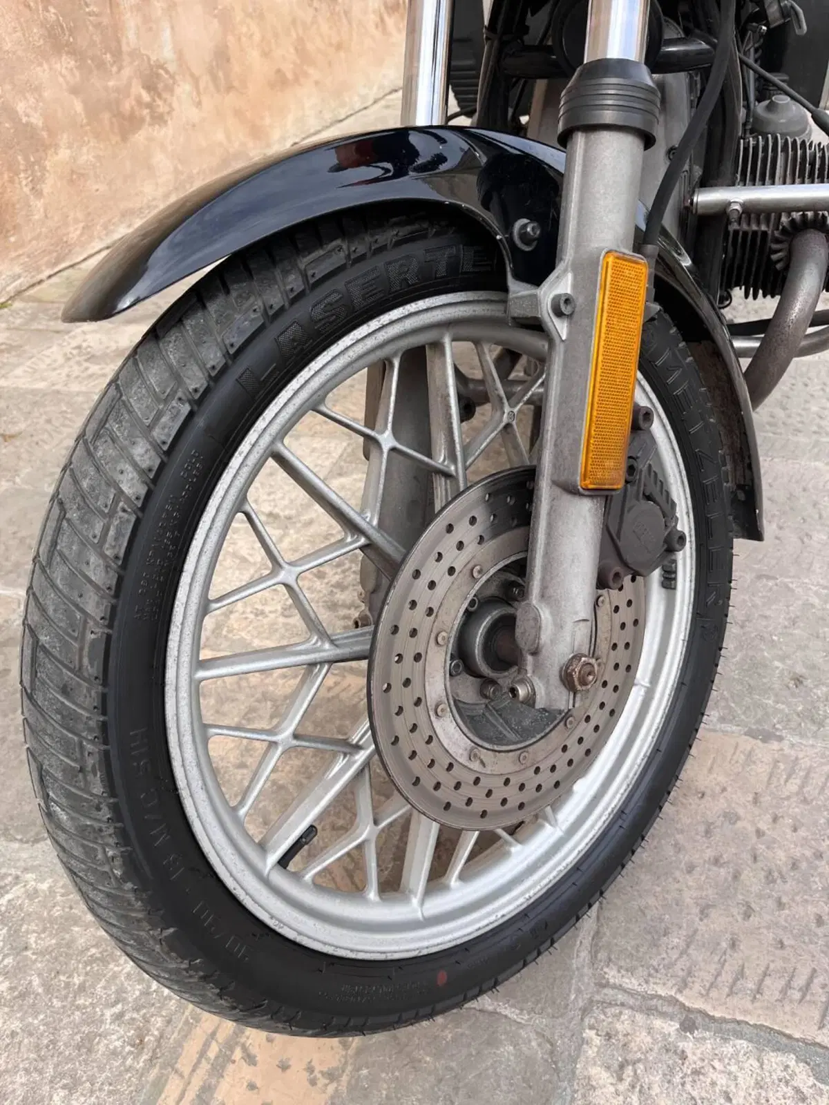 Bmw R45 (10)