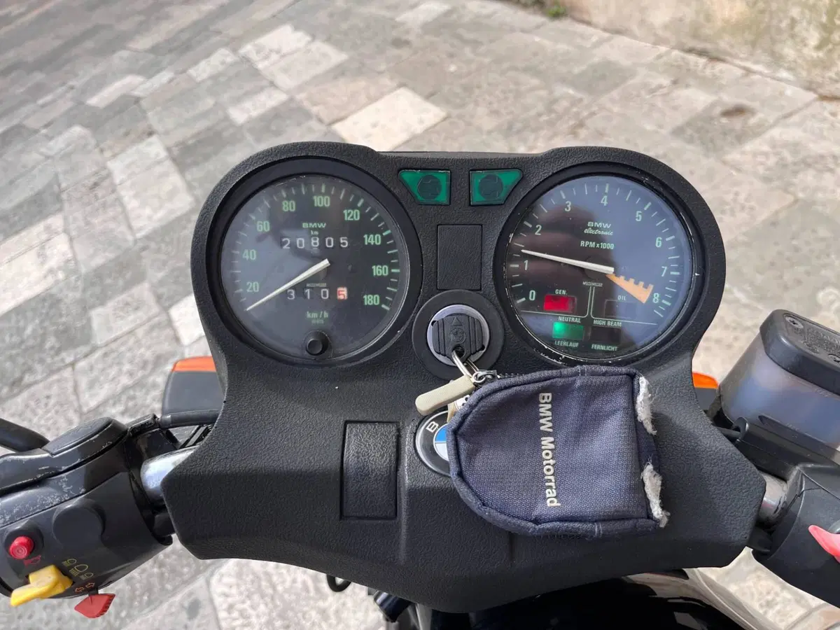 Bmw R45 (11)