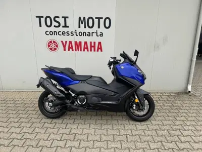 Yamaha T-Max 560 (2025 - 26) usata
