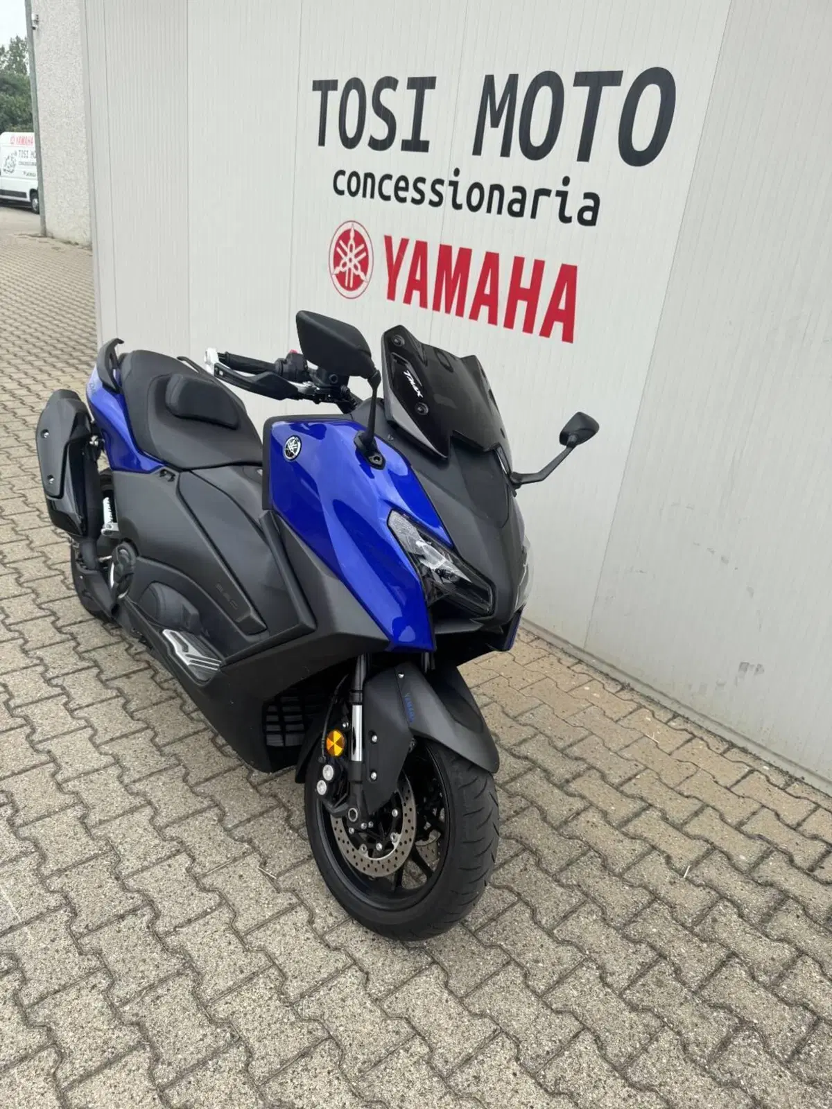Yamaha T-Max 560 (2025 - 26) (2)
