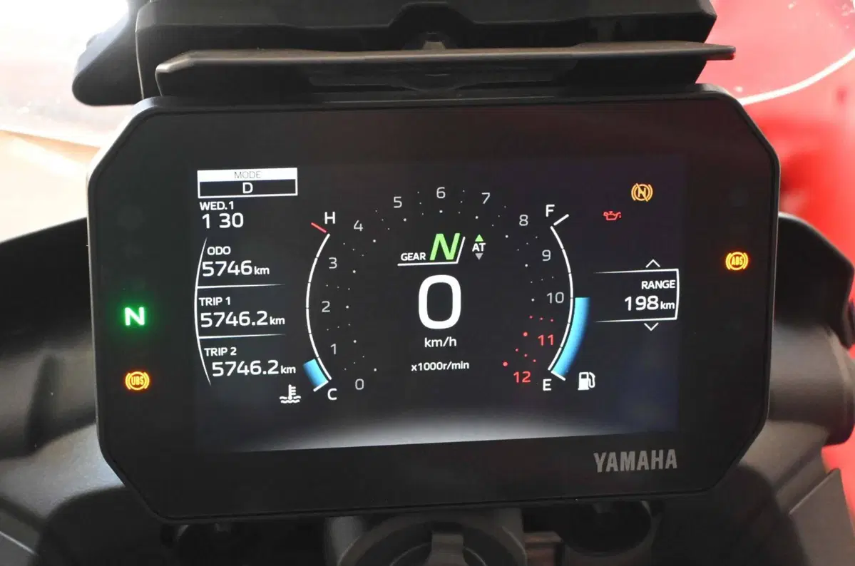 Yamaha Tracer 9 GT+ Y-AMT (2025 - 26) (3)