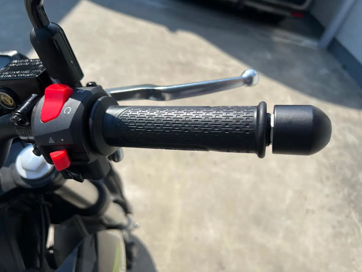 Benelli Tornado Naked T 125 (2022 - 25) (11)
