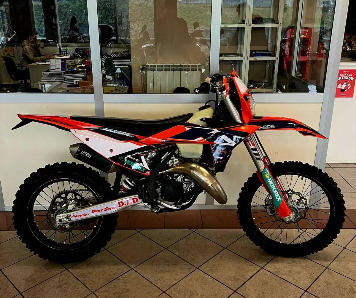 KTM 125 XC-W (2026) (3)