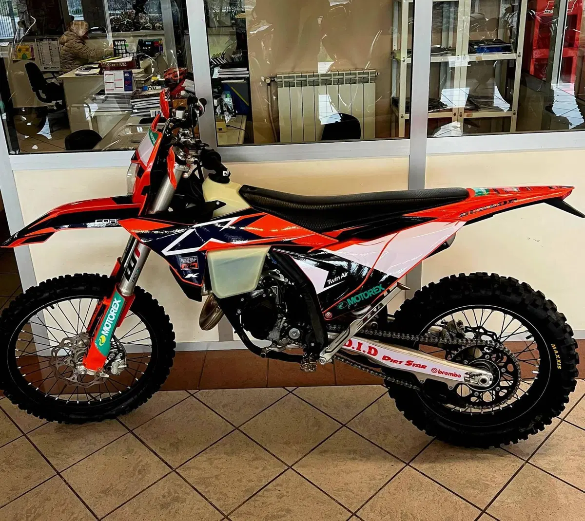 KTM 125 XC-W (2026) (4)