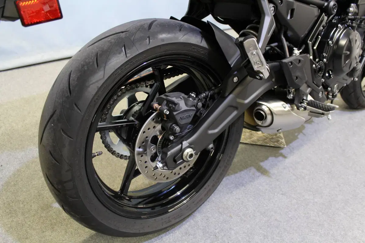 Kawasaki Z 650 S (2026) (6)