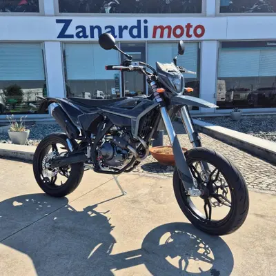 Betamotor RR 125 4T Motard T - X Special Edition (2025 - 26) nuova