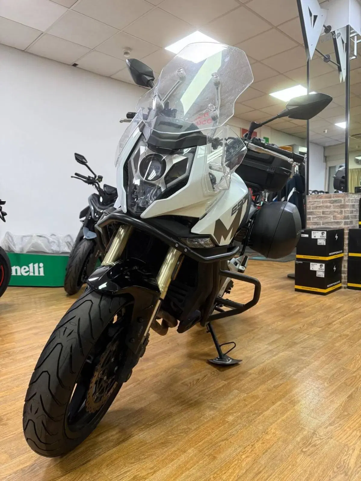 CFMOTO 650MT (2021 - 24) (4)