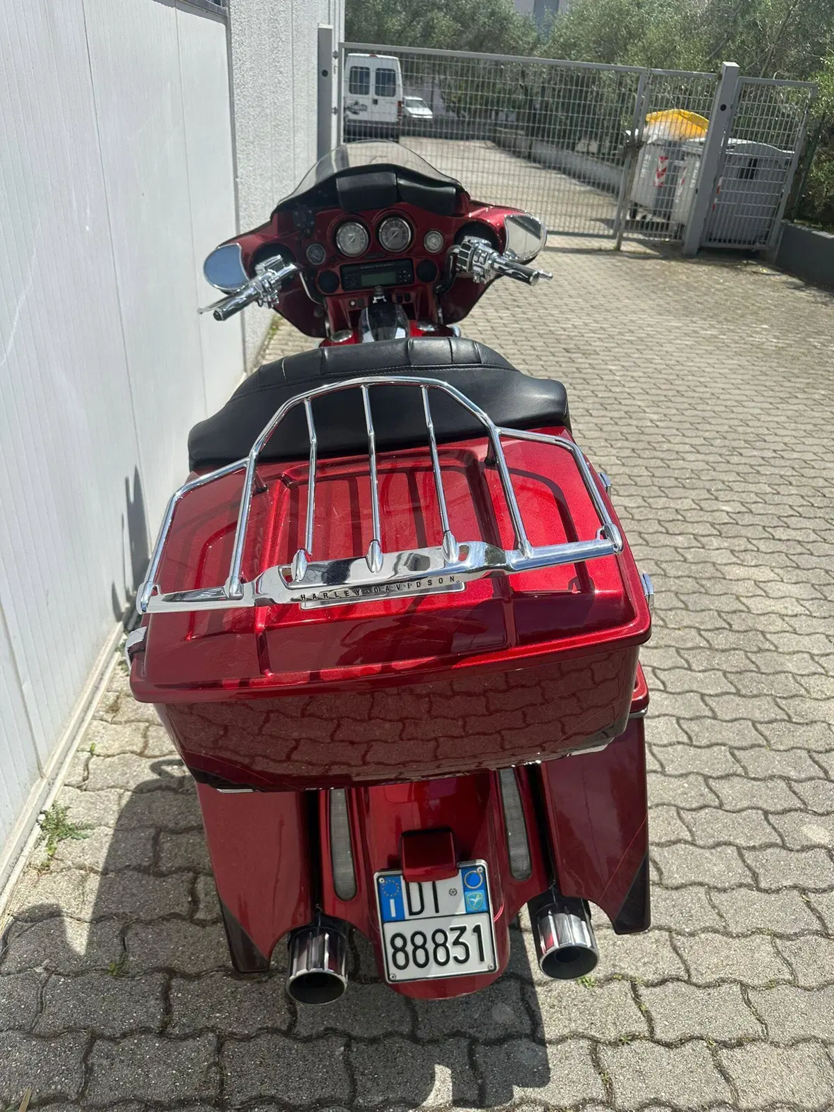 Harley-Davidson 1800 Street Glide (2012 - 13) - FLSTSE (2)