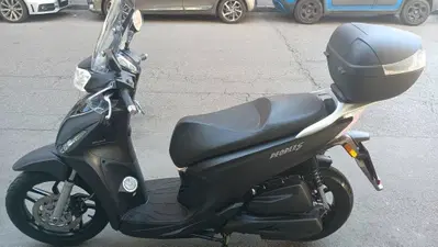 Kymco People 200i S (2021 - 26) usata