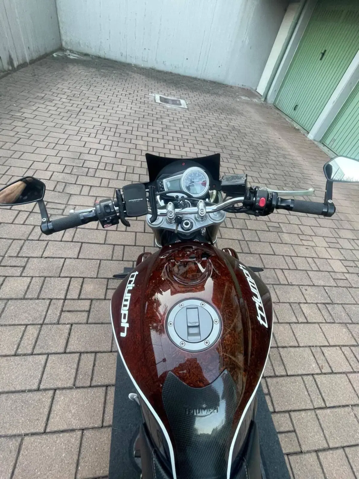Triumph Street Triple (2007 - 12) (6)