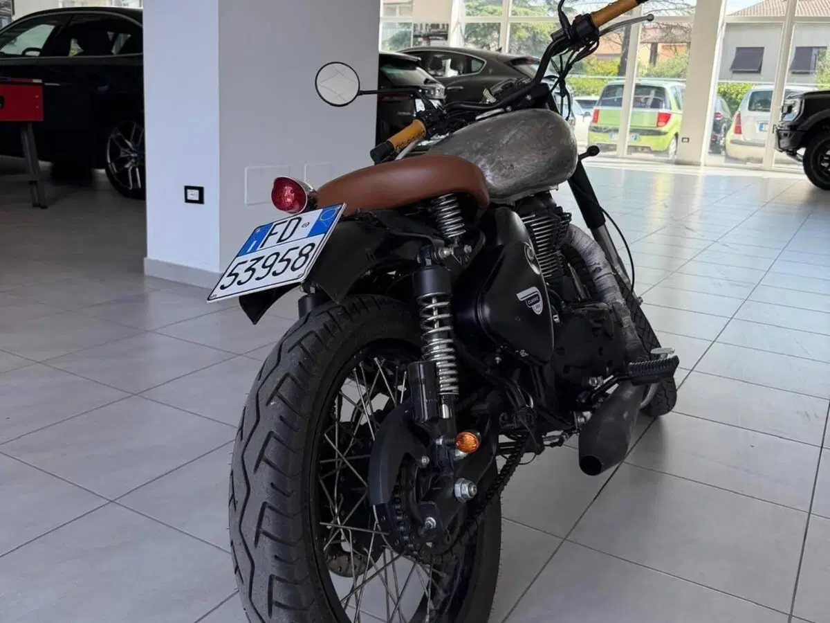 Royal Enfield Classic 500 EFI (2017 - 20) (5)