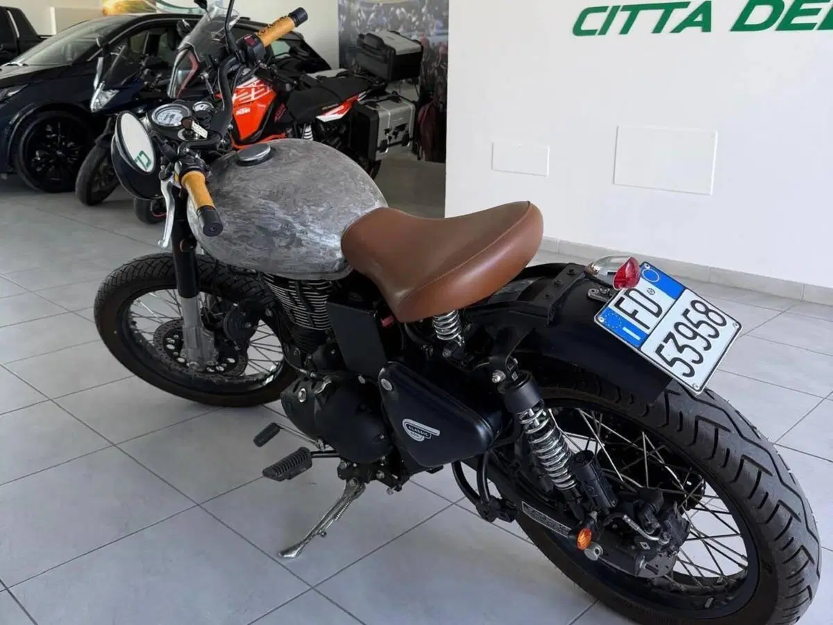 Royal Enfield Classic 500 EFI (2017 - 20) (3)
