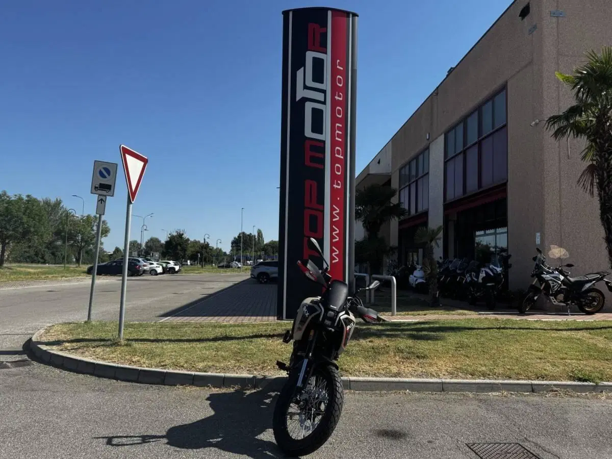 Benelli BKX 300 (2026) (5)