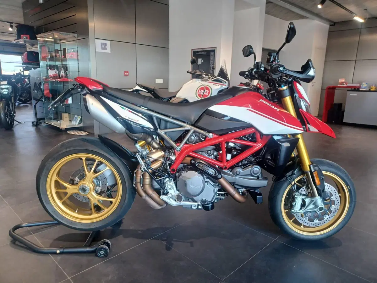 Ducati Hypermotard 950 SP (2019 - 20) (2)