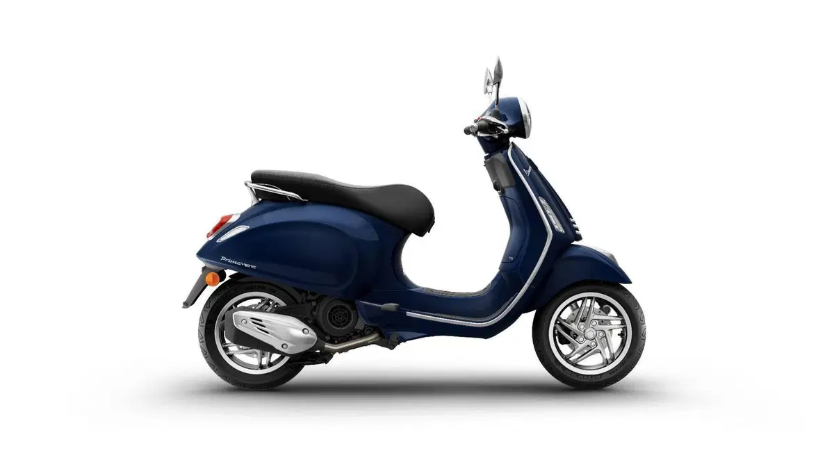 Vespa Primavera 125 (2026) (2)