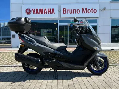 Suzuki Burgman 400 (2022 - 24) usata