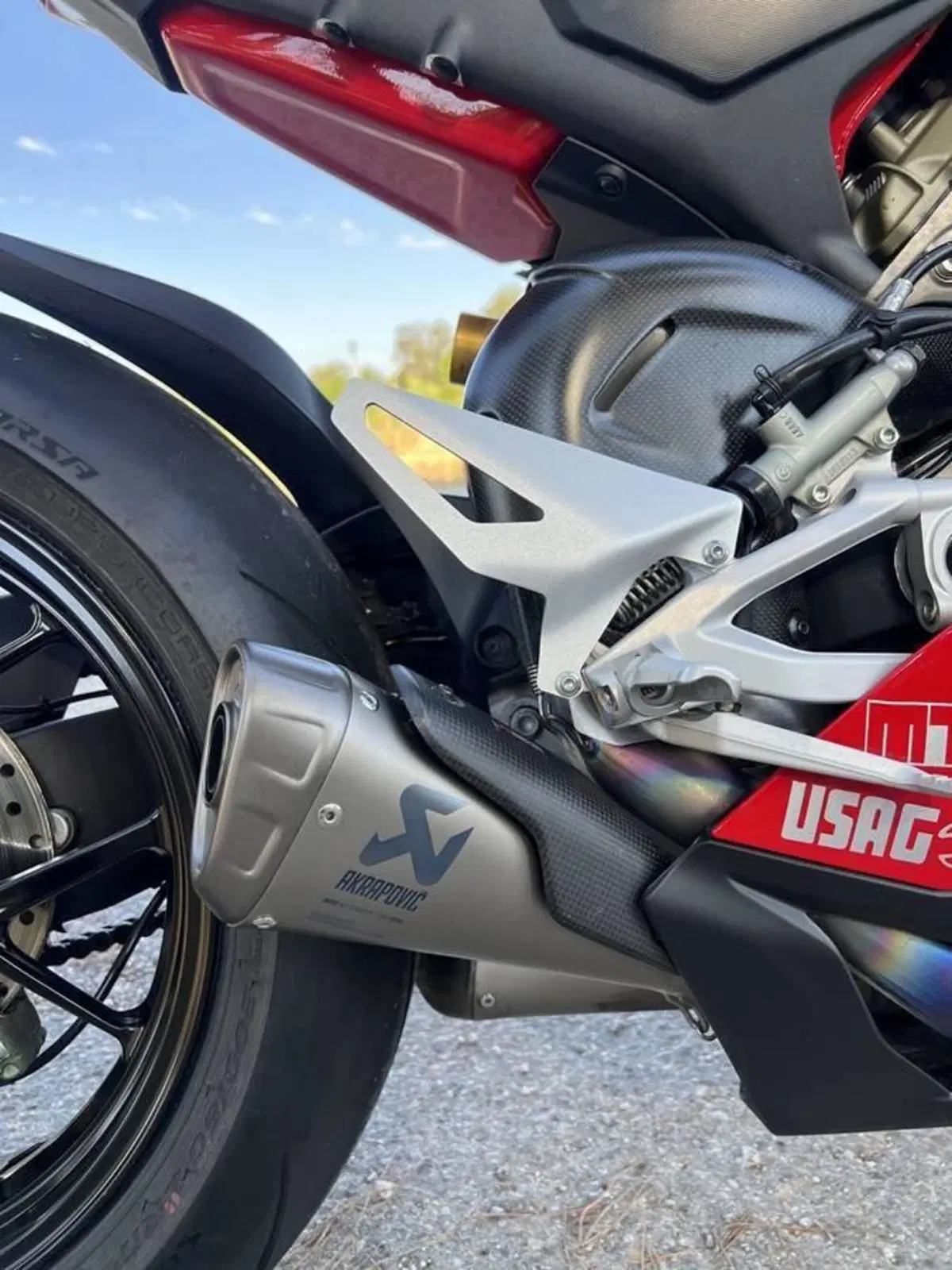 Ducati Panigale V4 1100 (2021) (9)