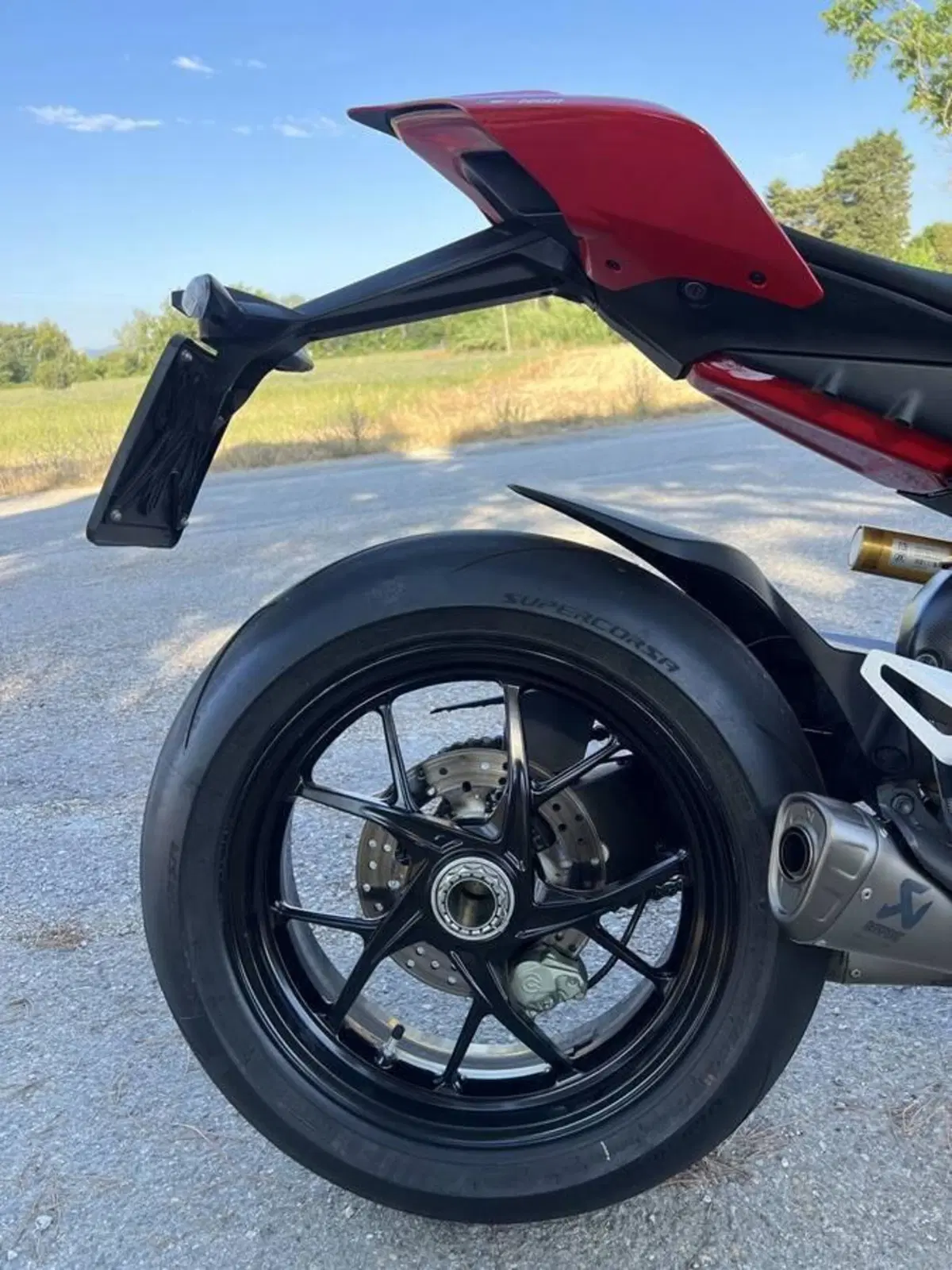 Ducati Panigale V4 1100 (2021) (10)