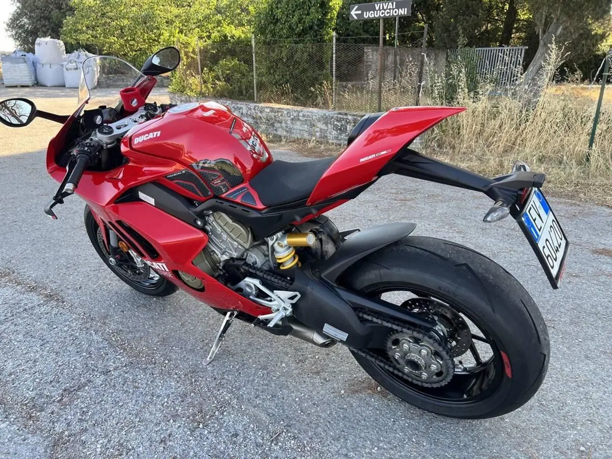 Ducati Panigale V4 1100 (2021) (13)