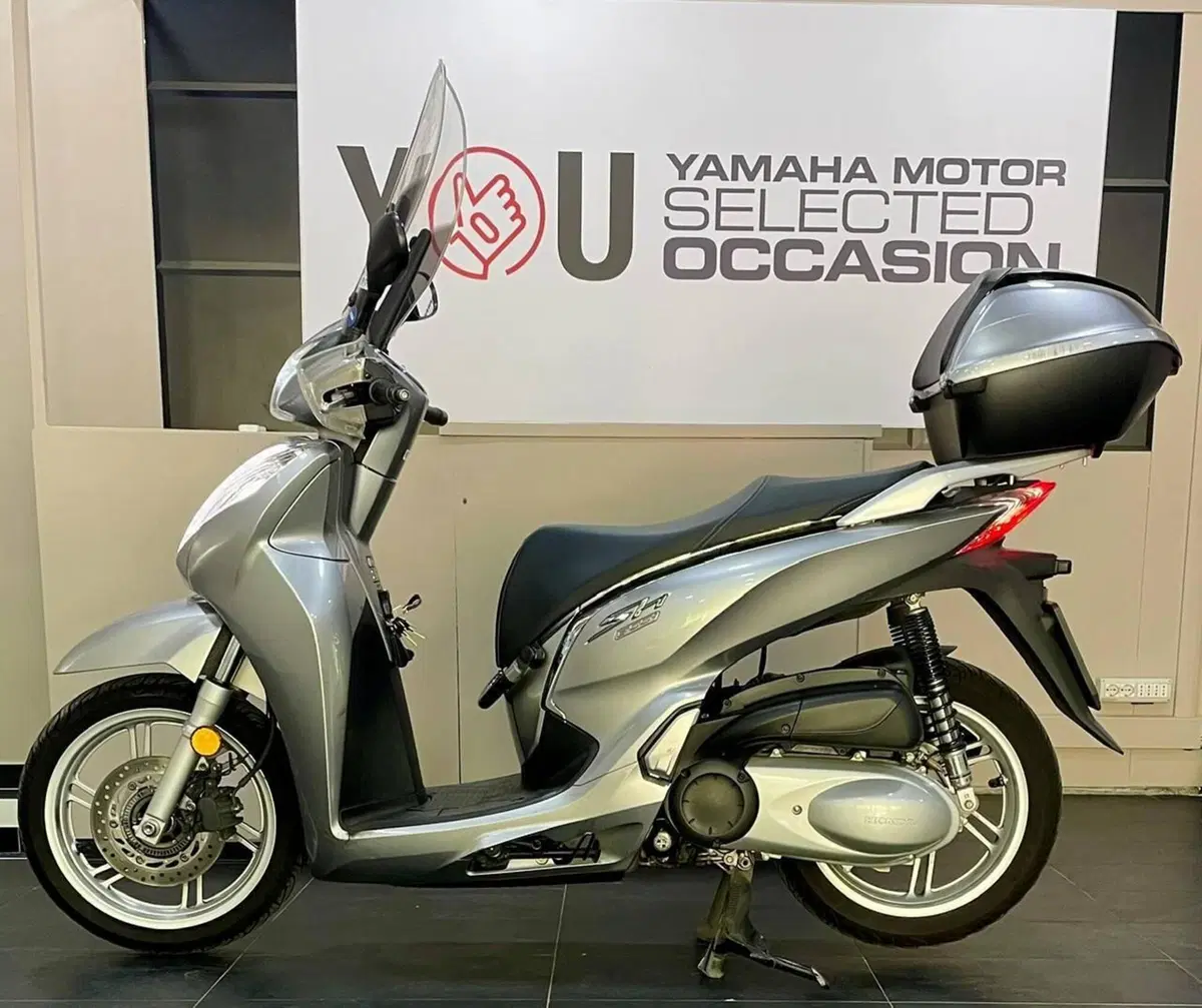 Honda SH 300 i ABS (2016 - 20) (4)