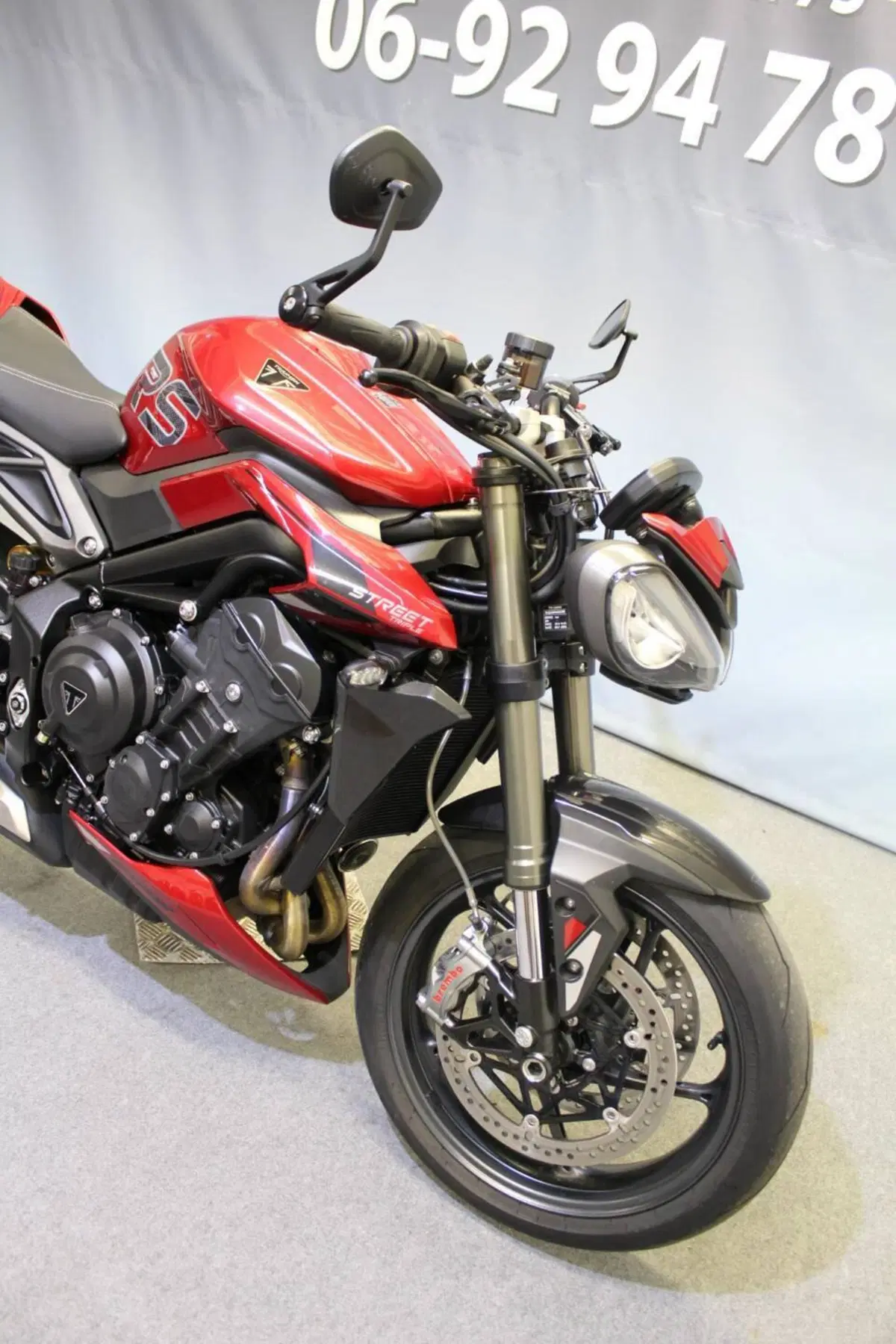 Triumph Street Triple 765 RS (2023 - 26) (8)