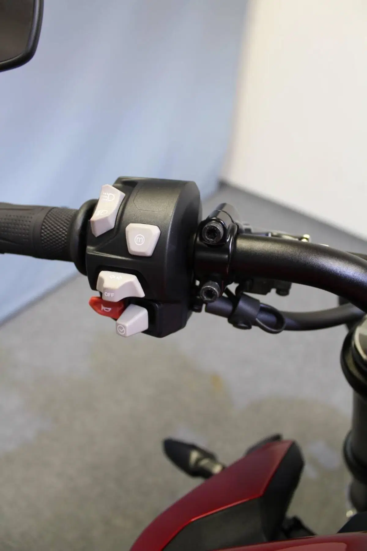 Triumph Street Triple 765 RS (2023 - 26) (10)