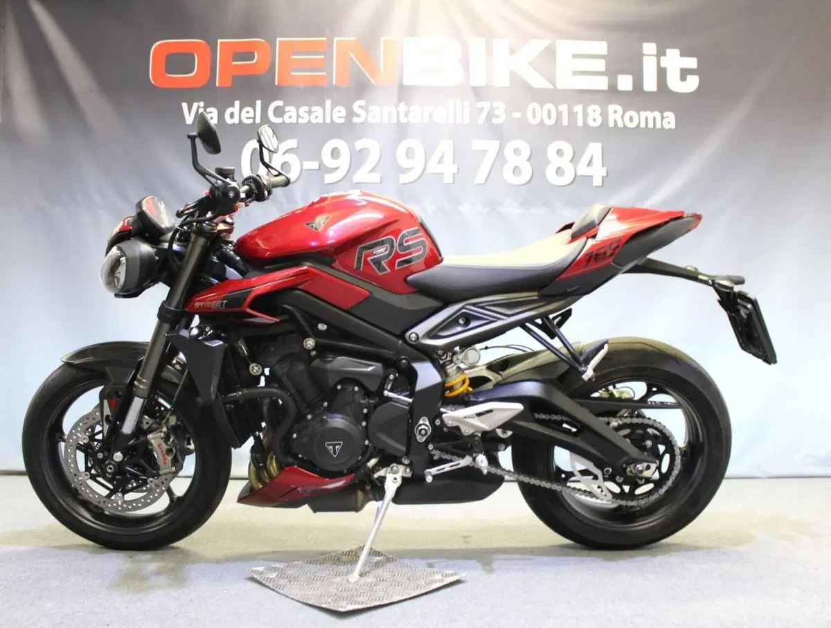 Triumph Street Triple 765 RS (2023 - 26) (2)