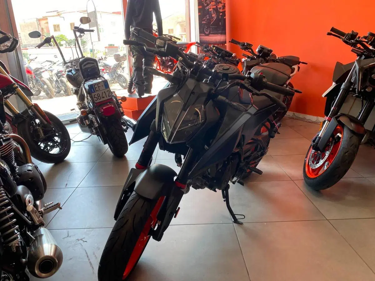 KTM 125 Duke (2026) (5)