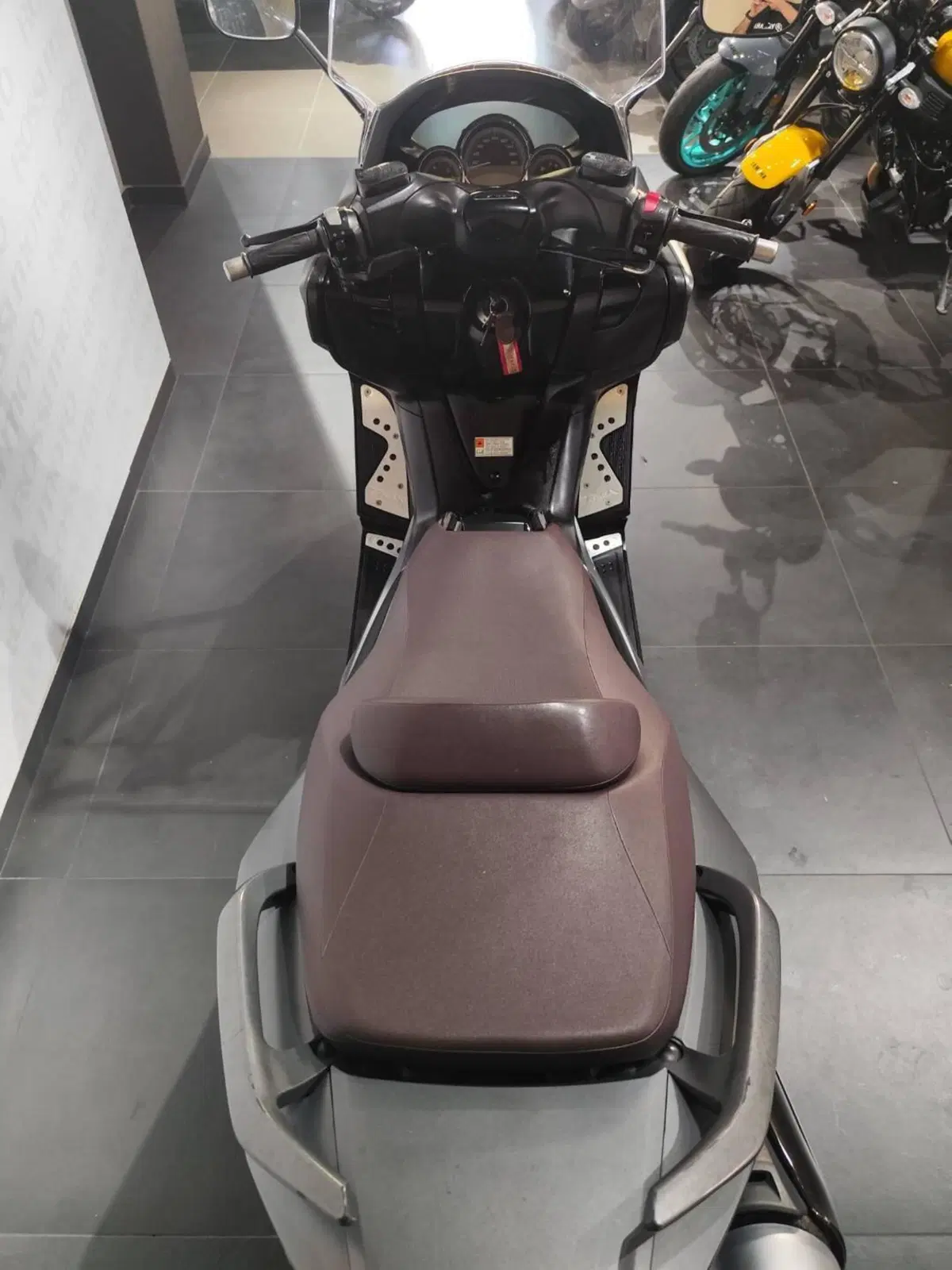Yamaha T-Max 500 (2008 - 12) (7)