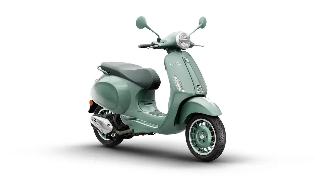 Vespa Primavera 125 80th (2026) (2)