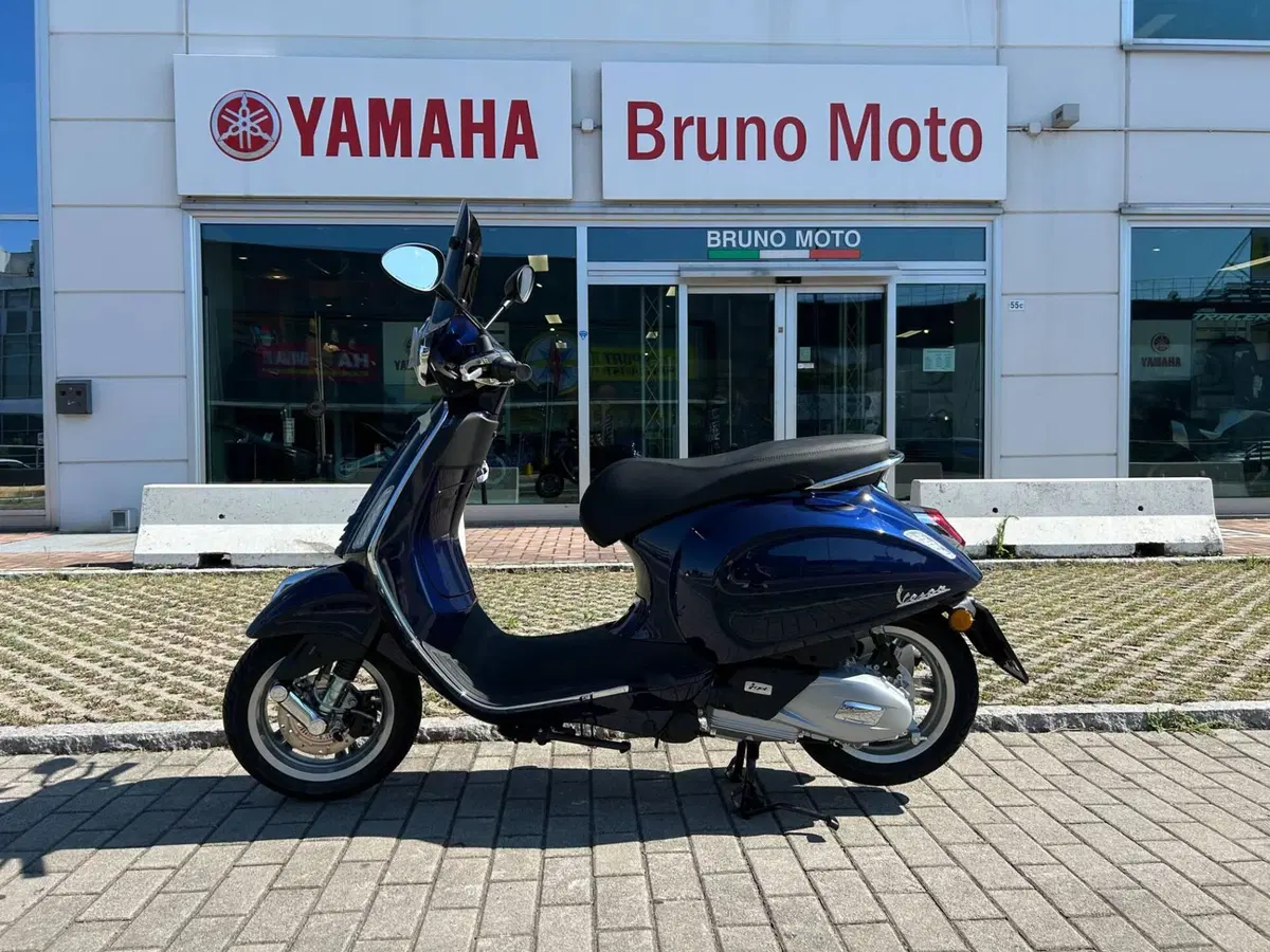 Vespa Primavera 150 (2024 - 25) (2)
