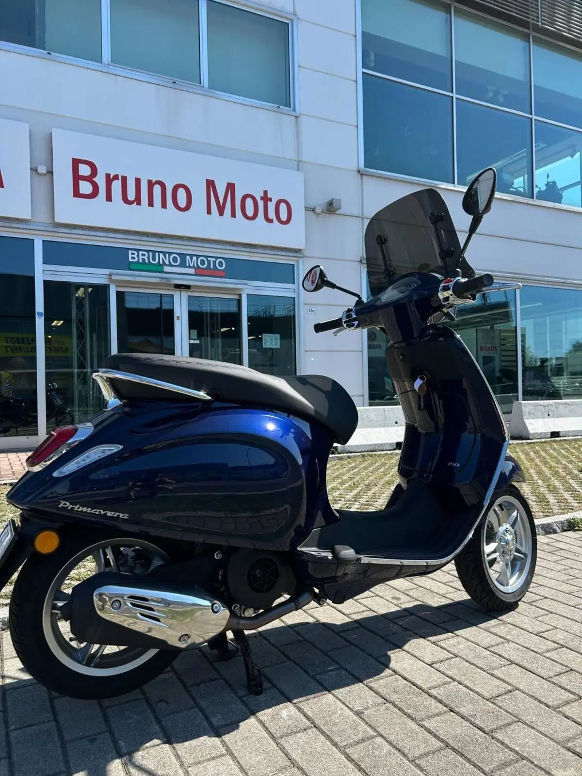 Vespa Primavera 150 (2024 - 25) (4)